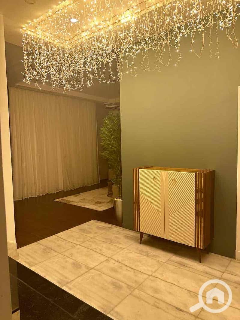 21 ca11d171-a608-4877-a1c7-8023800e2a1f. jpg