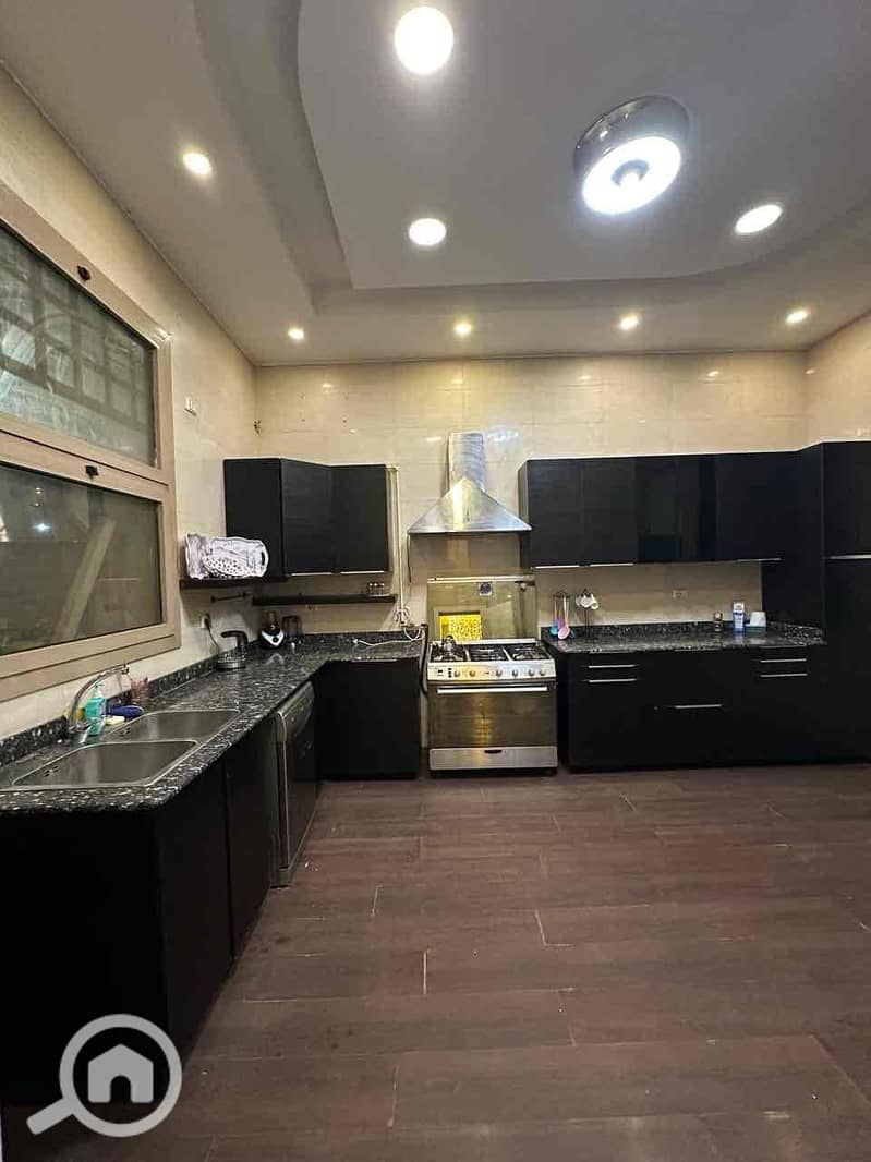 26 9cb0488d-7a9b-4d84-b4b4-d6dd7b8498d5. jpg