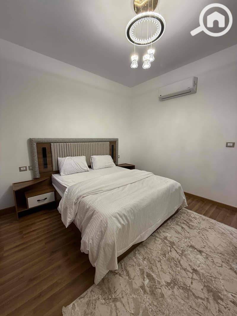 12 7ba37aa7-ef97-482e-b4bb-69d97576fa57. jpg