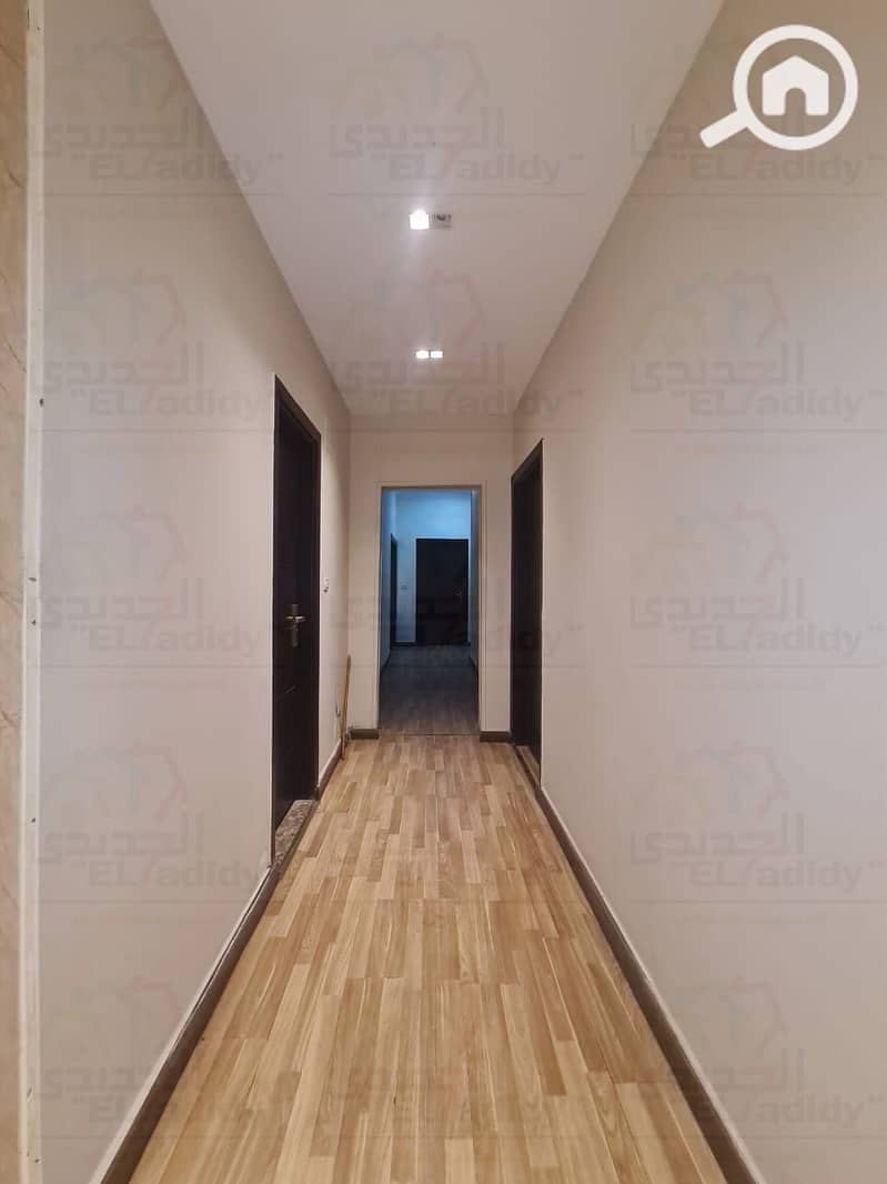 11 d748466b-d4a6-4f49-bb23-51c44489e587. jpg