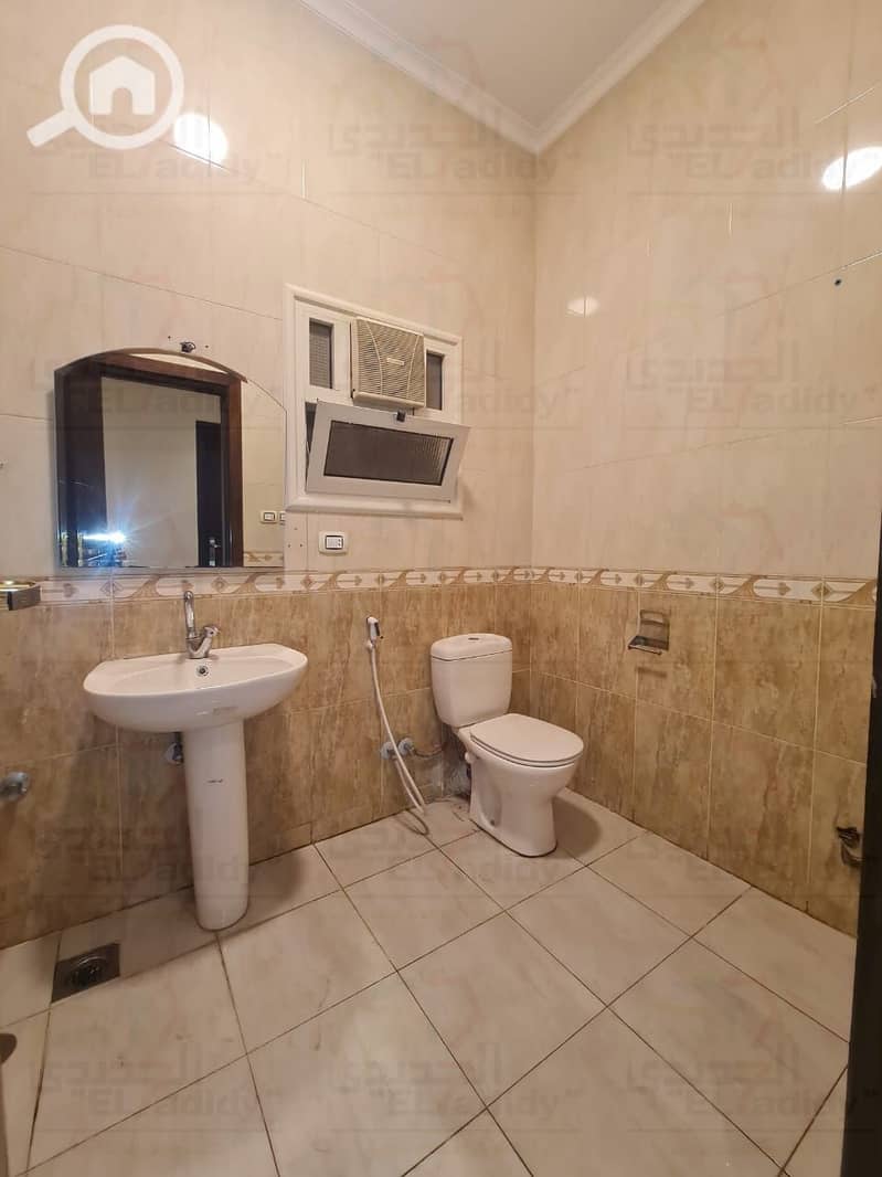 14 9b22f931-72f6-47f4-b67b-ceb67baa5198. jpg