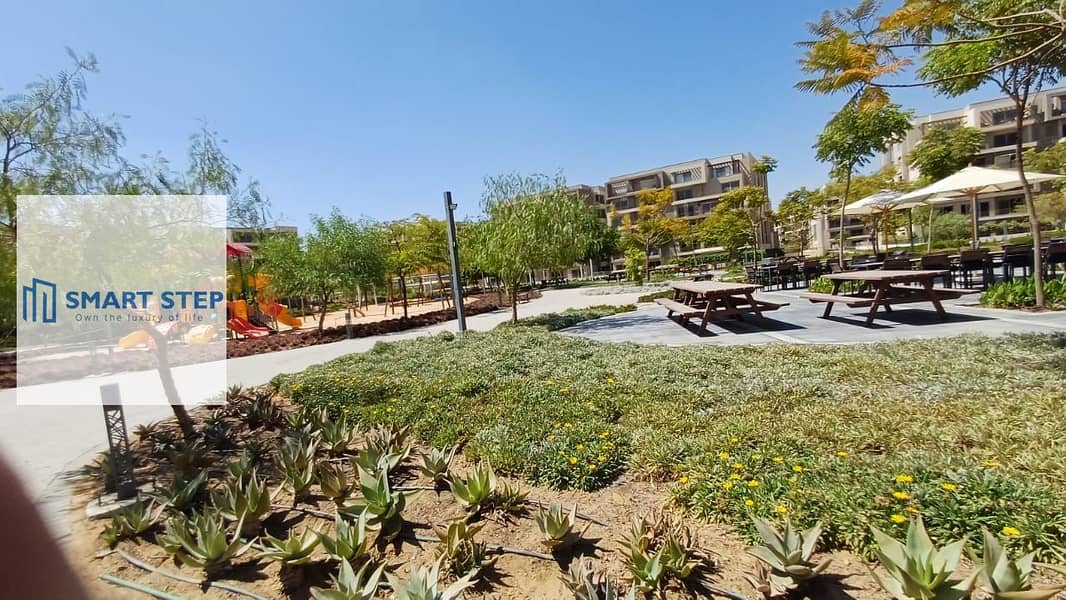 11 eaf199e1-b4e1-4d9d-aba3-e4ea5d8d311f. jpg