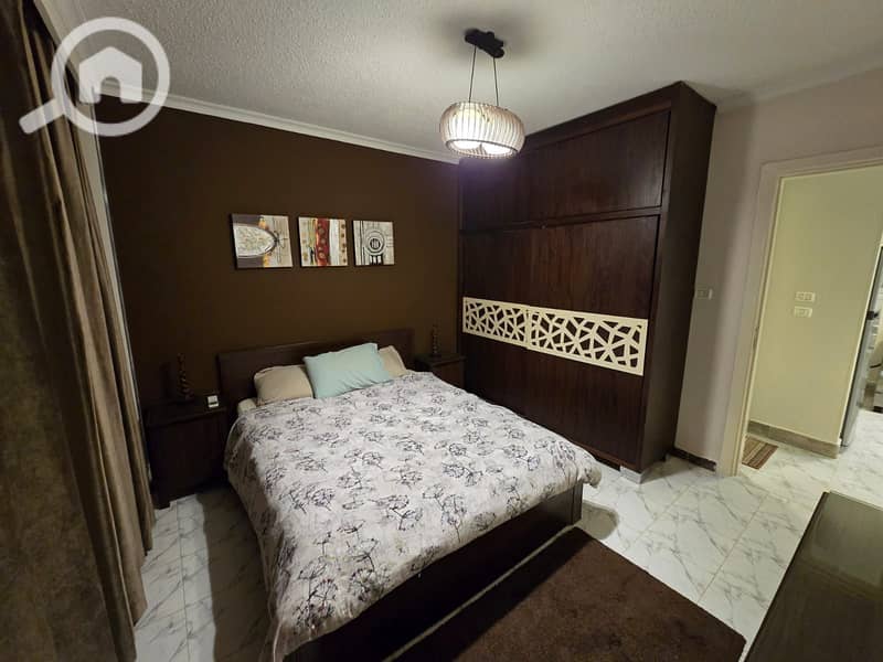 9 d582e10b-a8ae-470f-afbf-016bfa15afea. jpeg