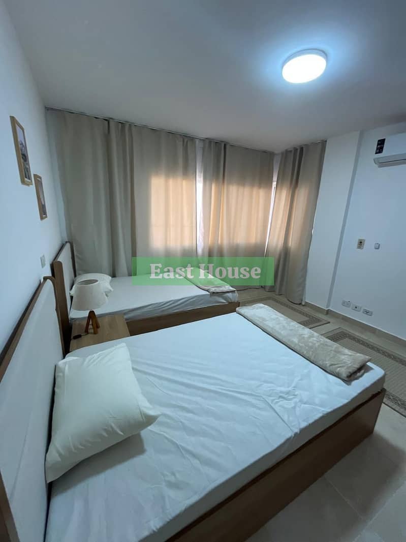 3 99bcbde7-c946-42d1-a03e-7e0a2aefe4f8. jpg