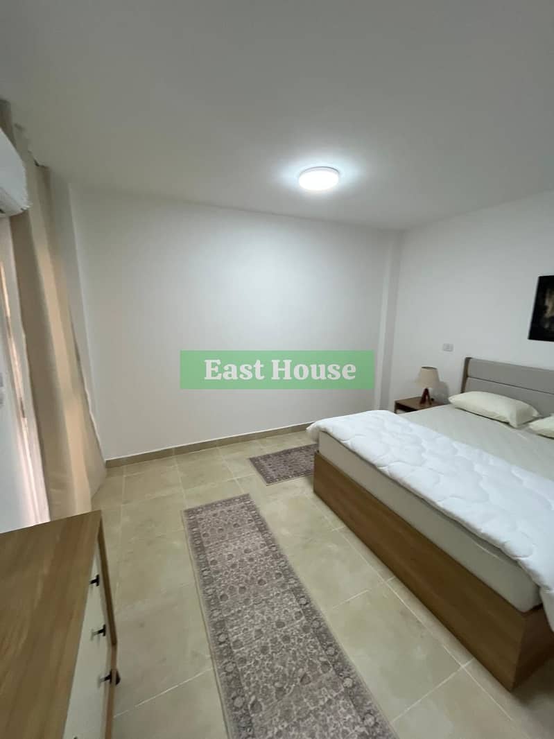 5 3c70369c-ce82-4f67-b95c-56ce3aed5672. jpg