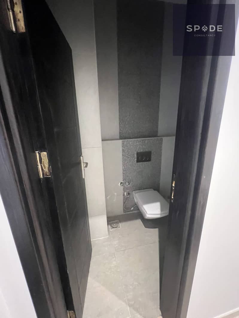 12 WhatsApp Image 2026-01-22 at 5.32. 47 PM (1). jpeg