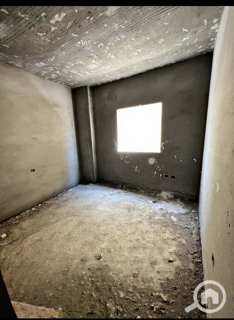 6 WhatsApp Image 2025-12-14 at 12.04. 00 PM (3). jpeg