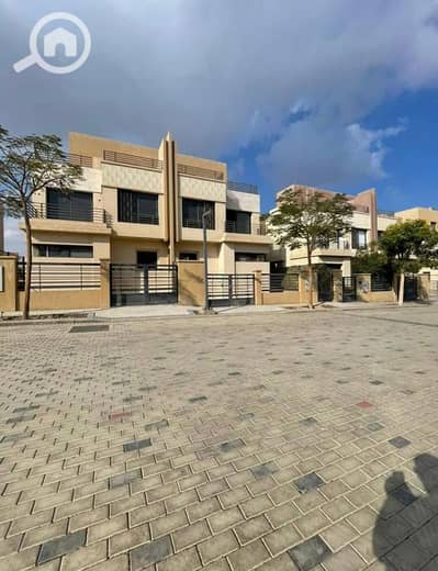 4 Bedroom Twin House for Sale in Sheikh Zayed, Giza - WhatsApp Image 2026-01-22 at 3.55. 47 PM. jpeg