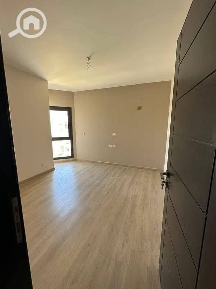 24 613610539_745063851970320_2582782573286171702_n. jpg