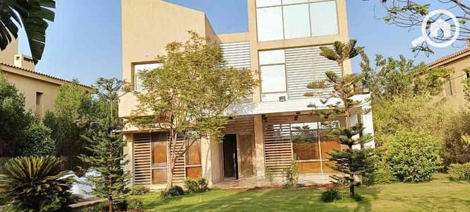 4 Bedroom Villa for Rent in Sheikh Zayed, Giza - 0b0ce5c2-6eb6-46be-b819-84be1f309342. jpg