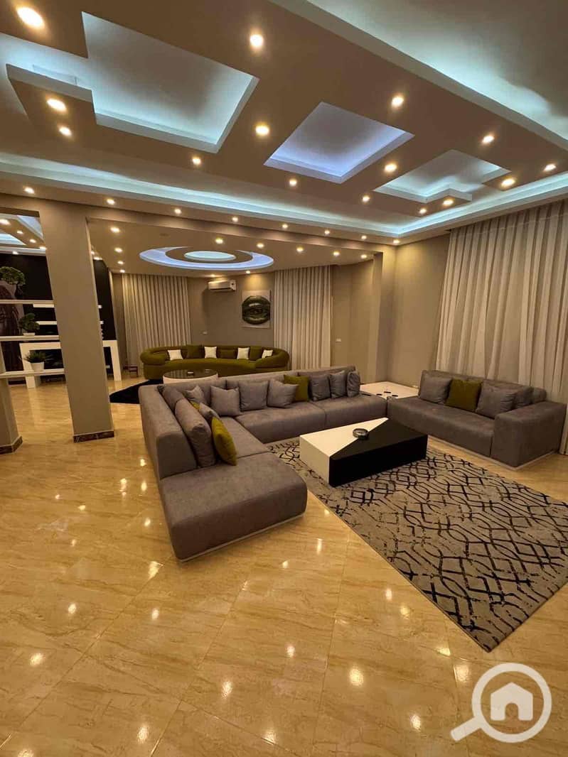 4 8ca820cb-85d7-4c8b-95ce-0e01d4682ee6. jpg