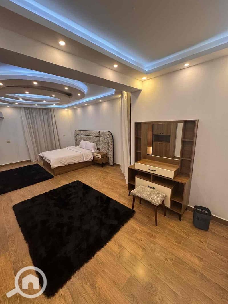 13 4918d76b-128d-489d-b7c1-f89cad66723b. jpg