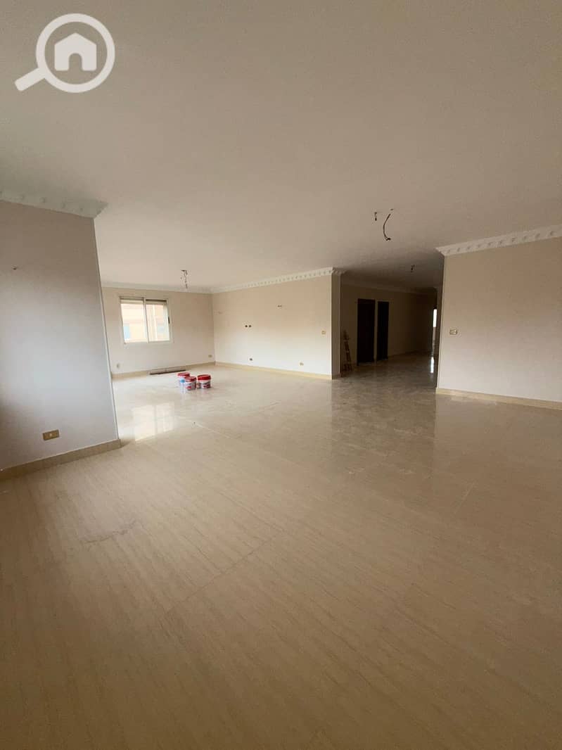 2 797b78cb-c4fe-4713-971b-659594f51806. jpeg