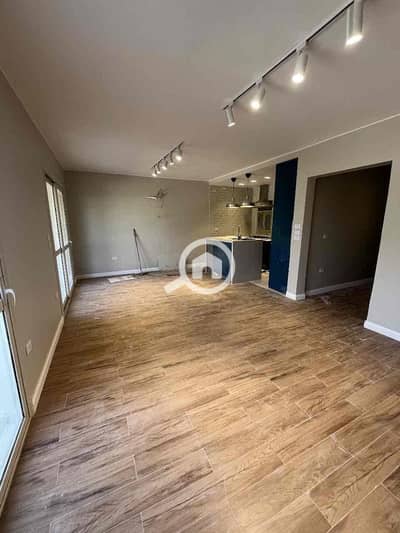 مکتب  للايجار في لوران، الإسكندرية - 1963128f-b5b1-4e97-9ee7-2f0d0430bee9. jpg