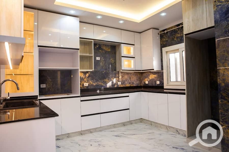 2 56a83fa3-ec55-4e10-8446-6a29694a6d5e. jpg