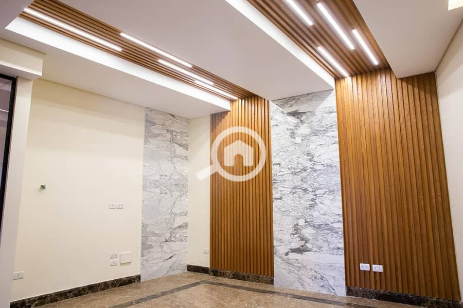 3 7b0ed75d-518a-4484-a7a3-362d823d71f8. jpg