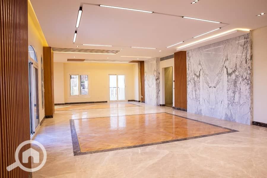 14 a31539f5-5725-4cdd-9e13-39e5c5b46942. jpg