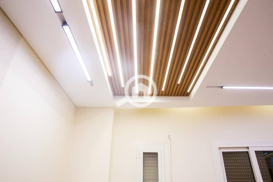 20 e9a68389-973b-46e5-86bf-b83600afe59e. jpg