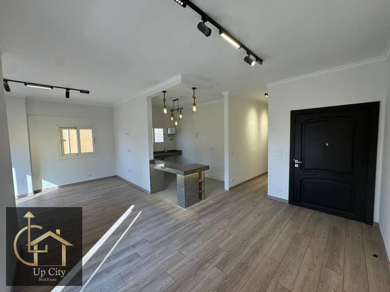 2 b7c5bcc4-d063-4295-964d-227ded598b43. jpg