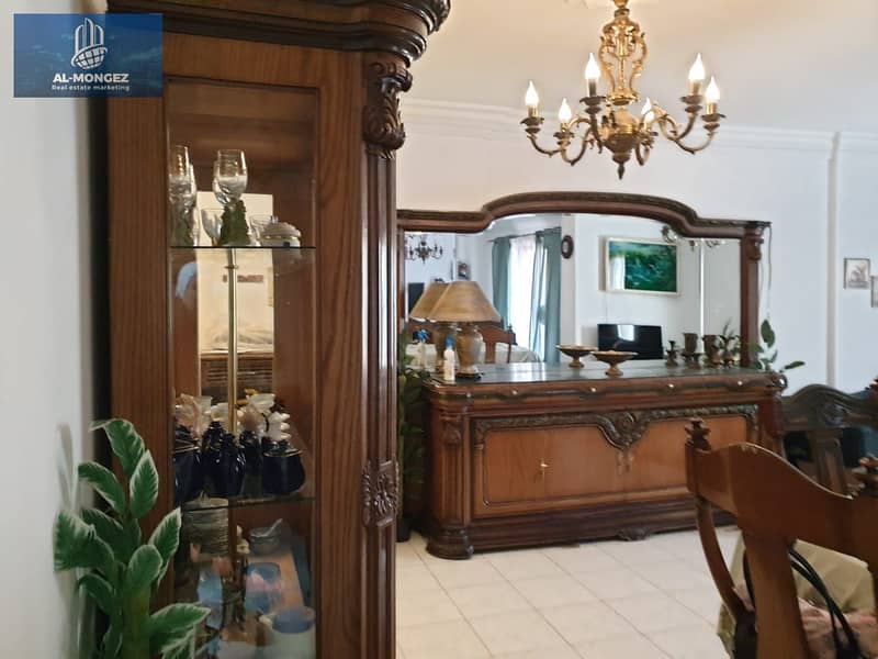 6 2a042d4b-013a-4860-9c3d-1d5ae775cbbd. jpg