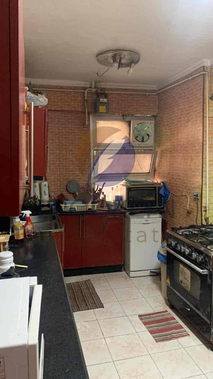 12 fc4ccf39-6616-4117-8692-6f8554a2dd5a. jpg