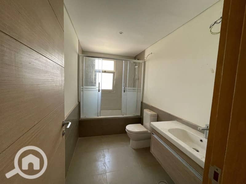 3 WhatsApp Image 2026-01-22 at 18.25. 10 (2). jpeg