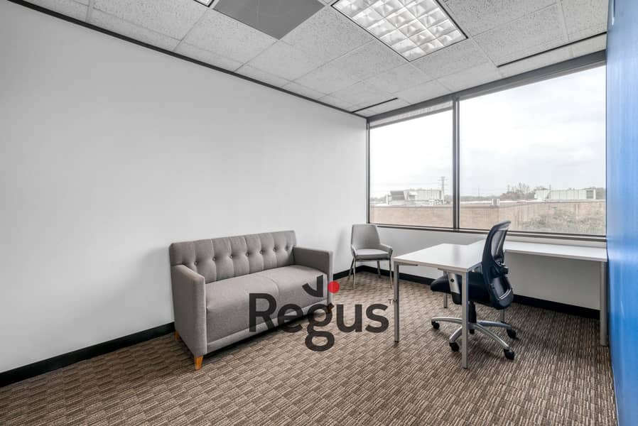 10 Regus Wilcrest (3657) Houston USA Office - 2500 Wilcrest Drive. jpg