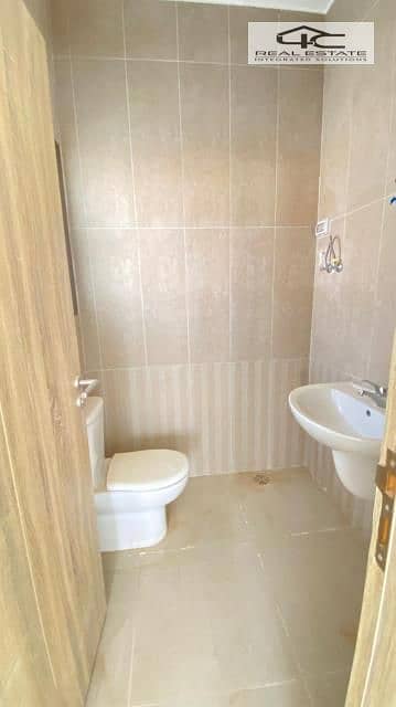 9 e2a02c49-3d58-4508-bdd6-195f4d01a61d. jfif. jpg