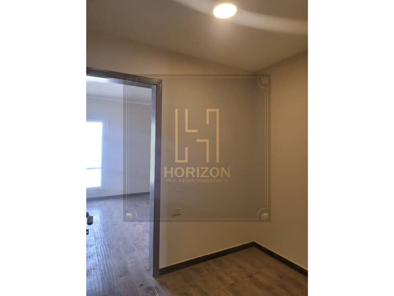 4 WhatsApp Image 2026-01-17 at 5.08. 20 PM (1). jpg