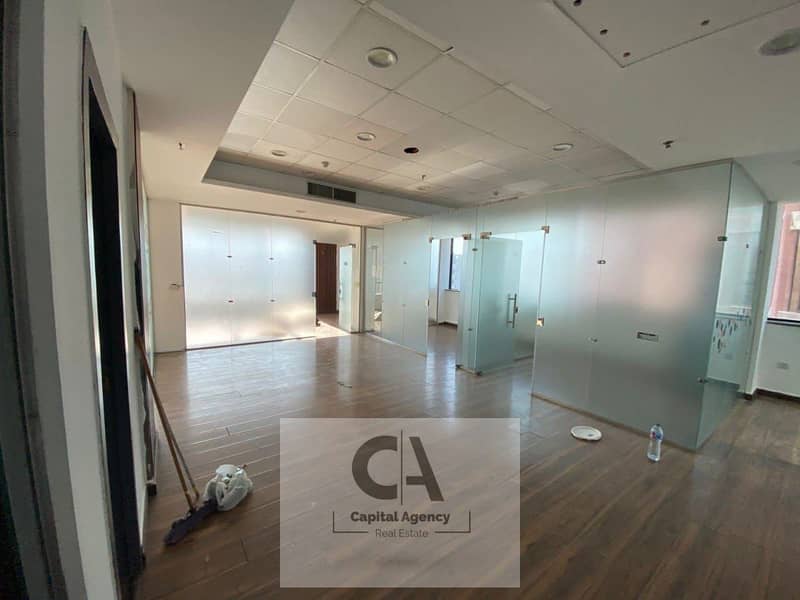 2 6bd4c3ba-0a9d-454e-b786-2df7fbe6b8f1. jpg