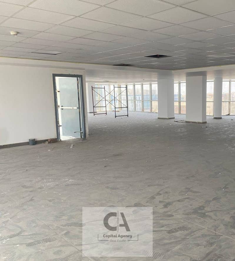 3 4b84c1f4-6ce6-4988-a54e-a9b47c0ca3e1. jpg