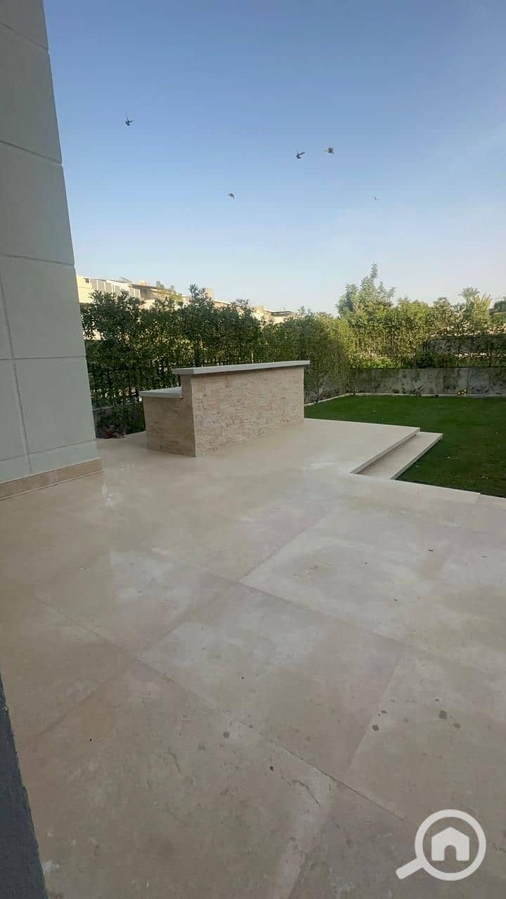 5 9cf483be-f736-4e81-9747-d3f74c6fd2cf. jpg