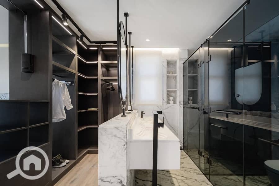 4 70d7ea7b-df6f-4df7-a04a-0a46fac0cce2. jpeg