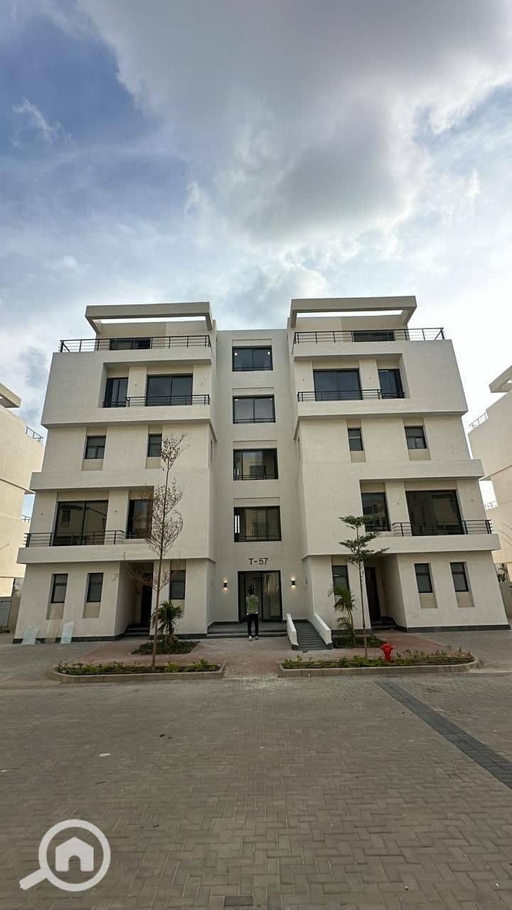 8 367ff123-b69f-4b3e-bf7b-5061e974e5f9. jpeg