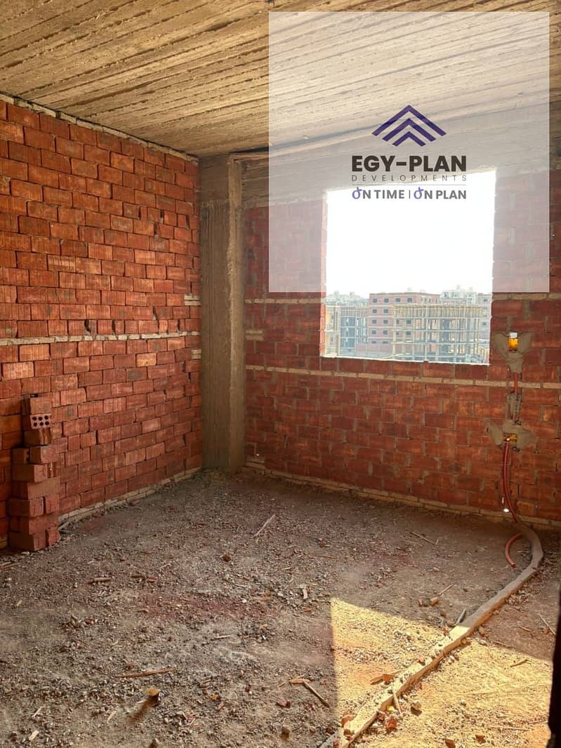 4 WhatsApp Image 2025-12-18 at 12.35. 55 AM. jpeg