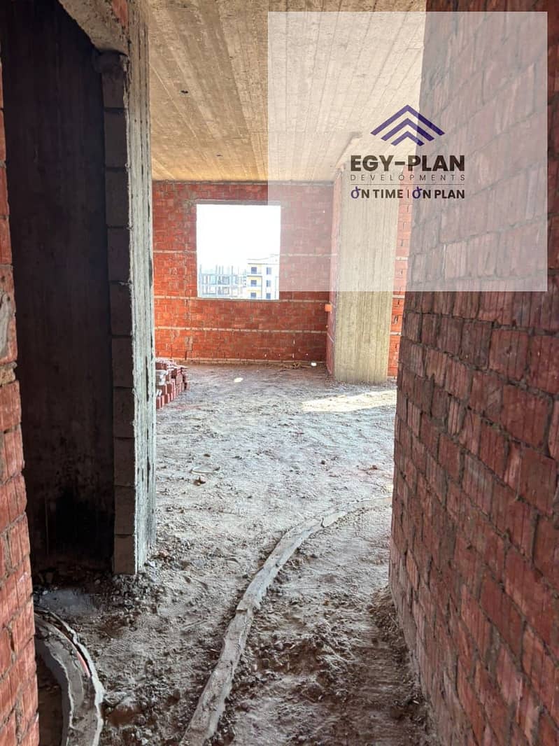 7 WhatsApp Image 2025-12-18 at 12.35. 54 AM. jpeg