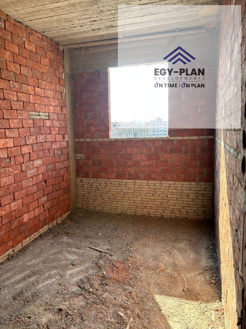 8 WhatsApp Image 2025-12-18 at 12.35. 53 AM (1). jpeg