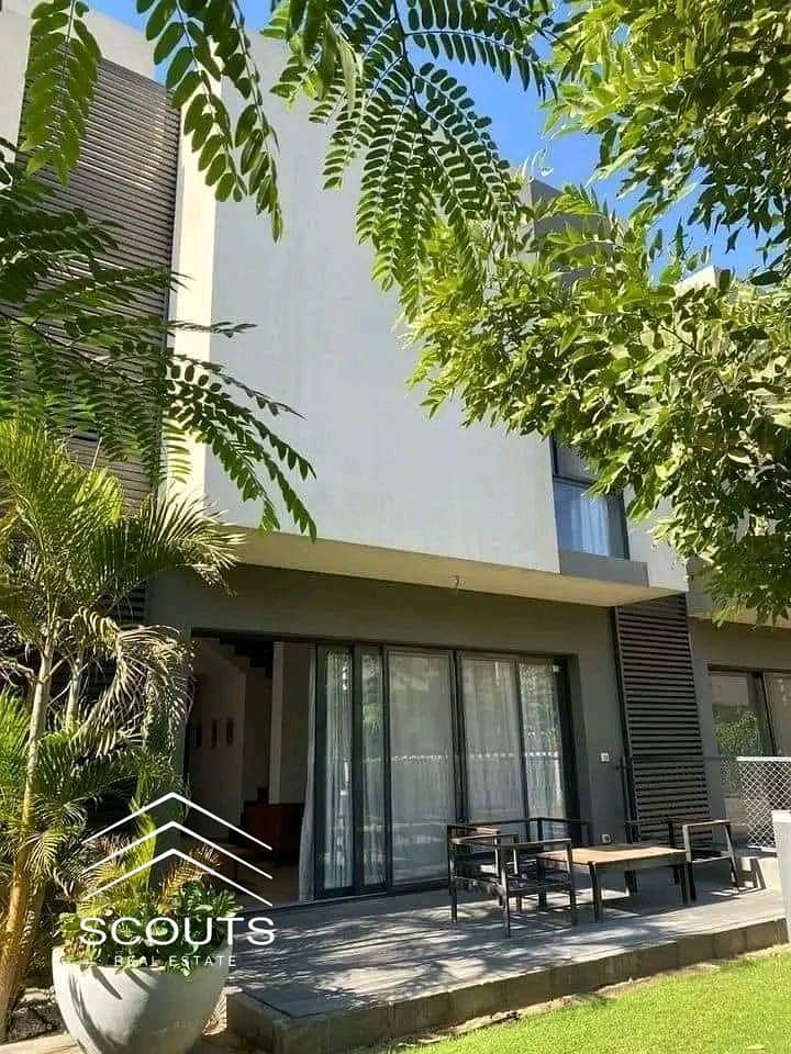 13 bf10e1ed-3e86-4a3f-a88f-7d77a7f7d755. jpeg