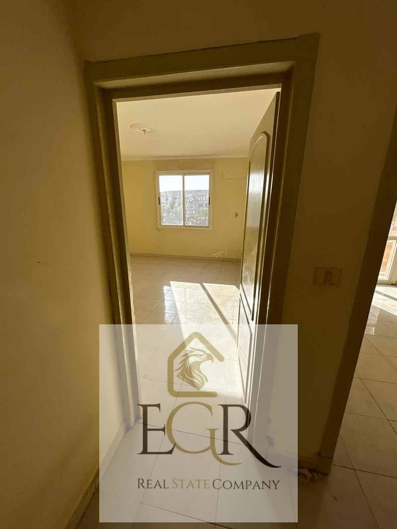 5 fd527ae8-8a5f-4e56-a1c0-b2a8b1f53e85. jpg