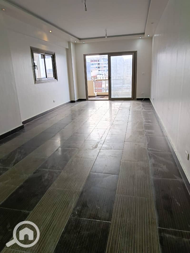 8 WhatsApp Image 2025-12-29 at 16.27. 56 (6). jpeg