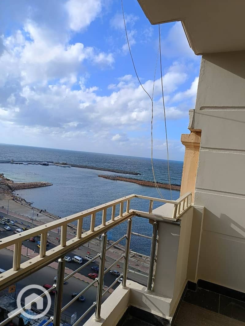 18 WhatsApp Image 2025-12-29 at 17.41. 45 (1). jpeg