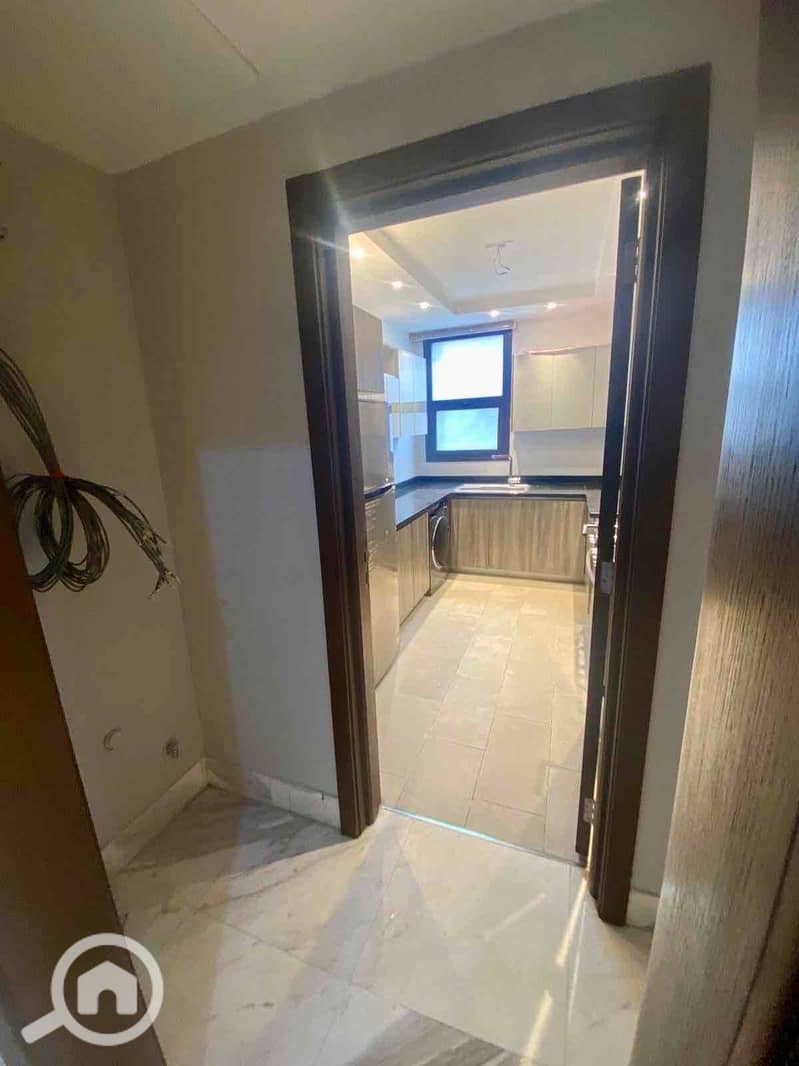 5 3b4678cd-a247-4451-8d9a-f3a7c9784d81. jpg