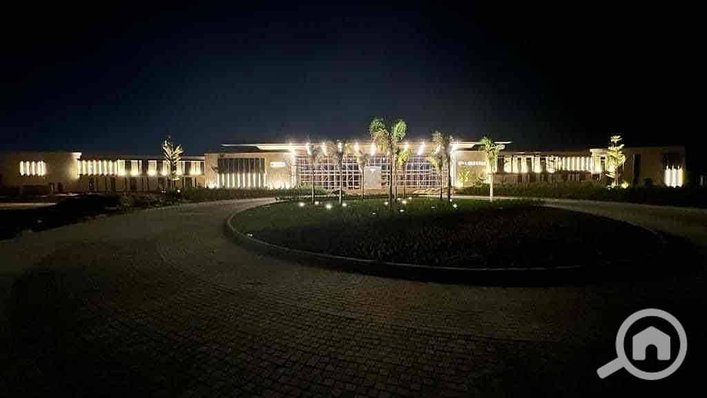 15 58abe12d-0718-42ab-8b77-3febdb91307e. jpg