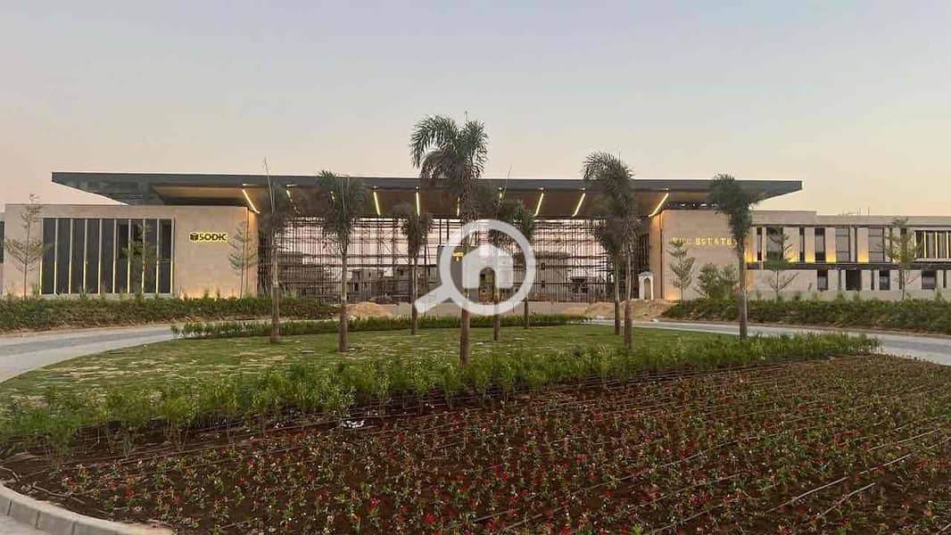 16 e624ccc6-d76a-45b9-a50a-66899b62cfcc. jpg