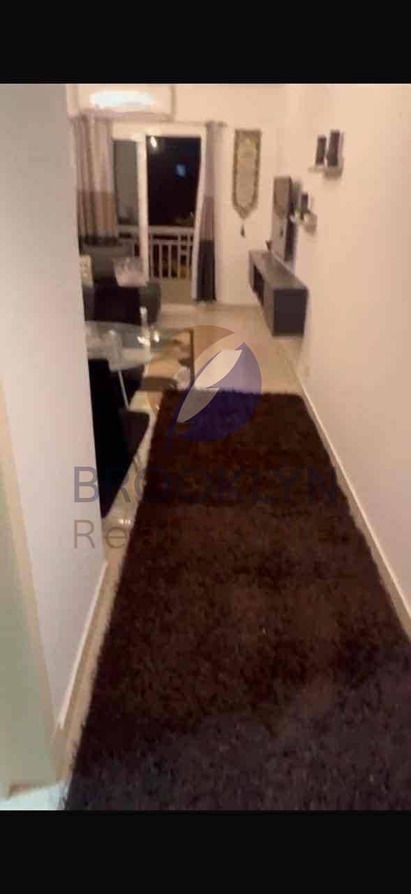 6 420468ee-9d1e-4b7c-b3f4-a34cbb5c7445. jpg