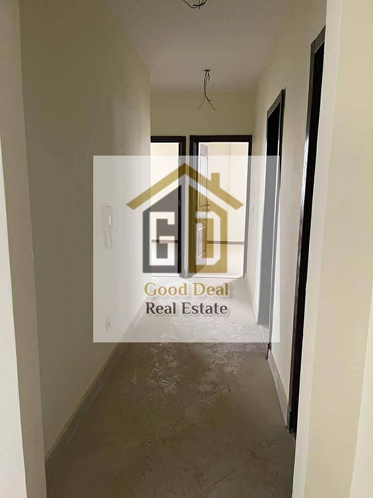 11 ae9e9bb1-8bf9-4f89-999c-8bdcffe800e8. jpg