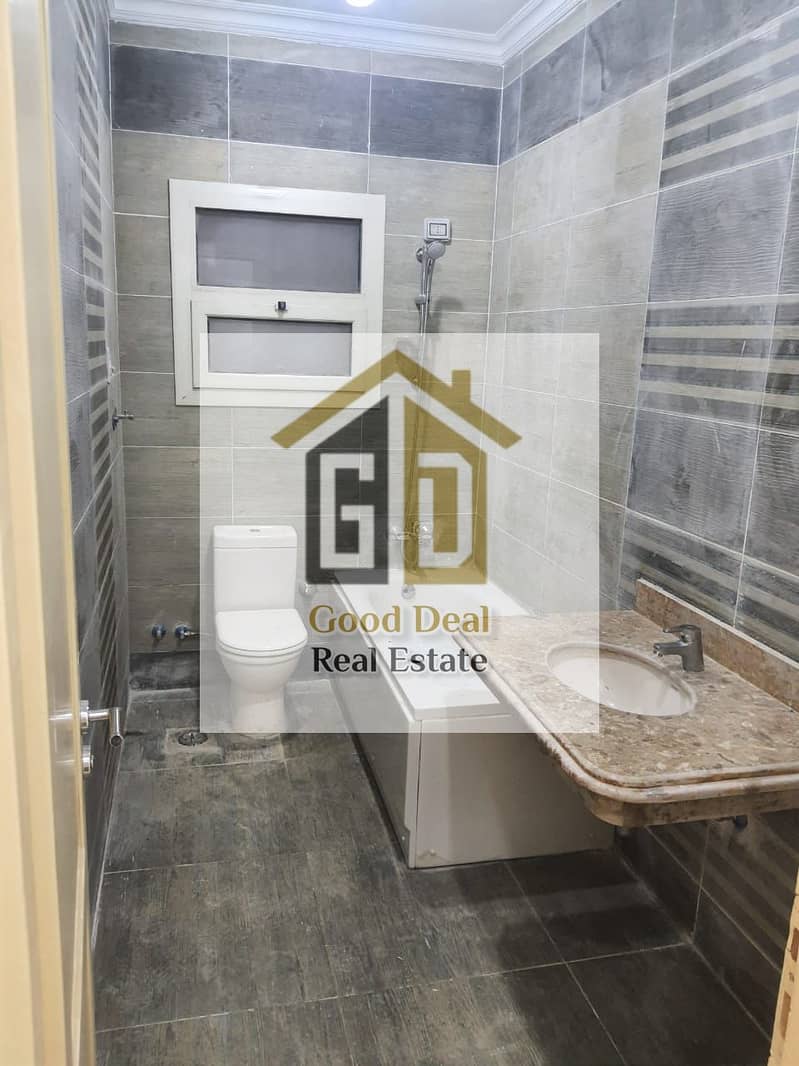 6 12e03dfe-693d-4ef4-ba79-6da249ab544a. jpg