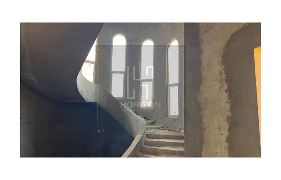 8 WhatsApp Image 2025-10-05 at 5.44. 14 PM (1). jpg