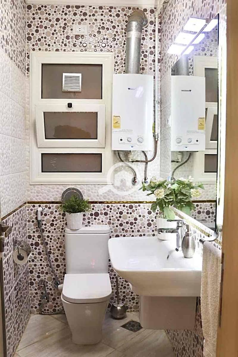 4 7e816187-b7b6-4eb0-b08f-d56f77c6184a. jpg