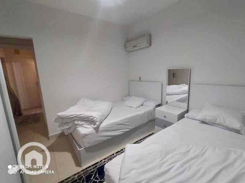 4 264d8cf0-e9b1-4742-95d4-1433b1c2c60f. jpg